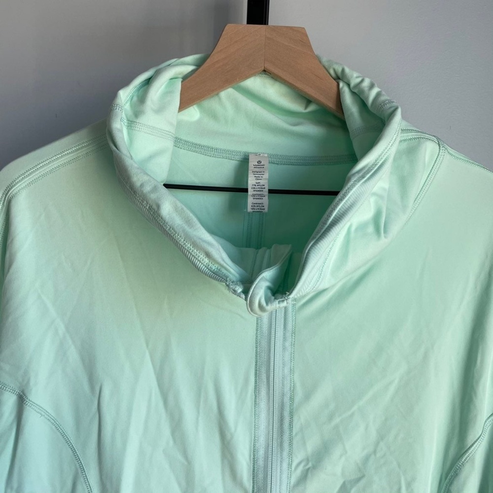 Lululemon Jacket - Picture 2 of 12